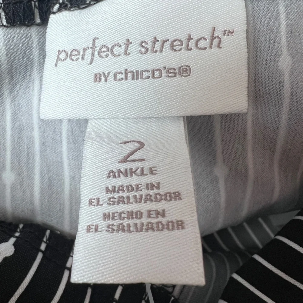 Chico’s Perfect Stretch Josie Slim Ankle Classic Rise Women’s Size 2 Black White - Picture 4 of 11